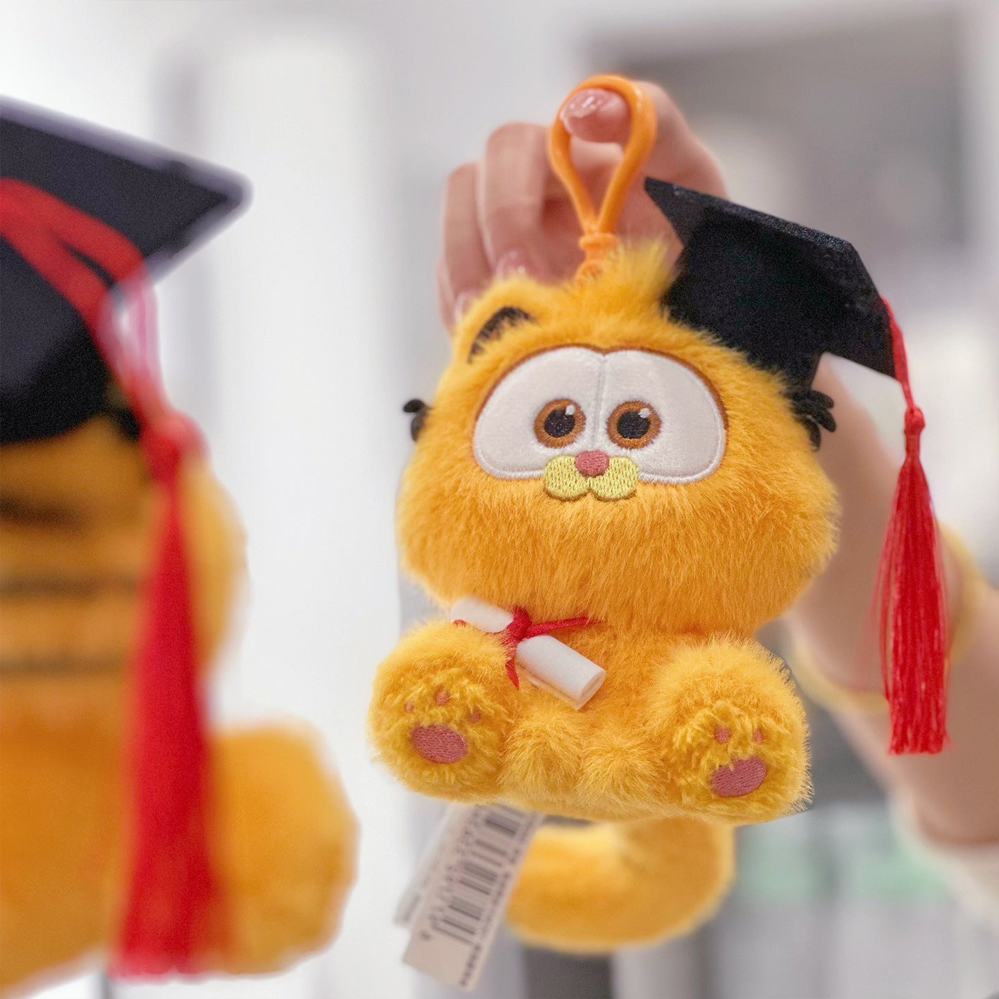 Garfield-Inspired Fluffy Cat Keychain Plush ๐ป